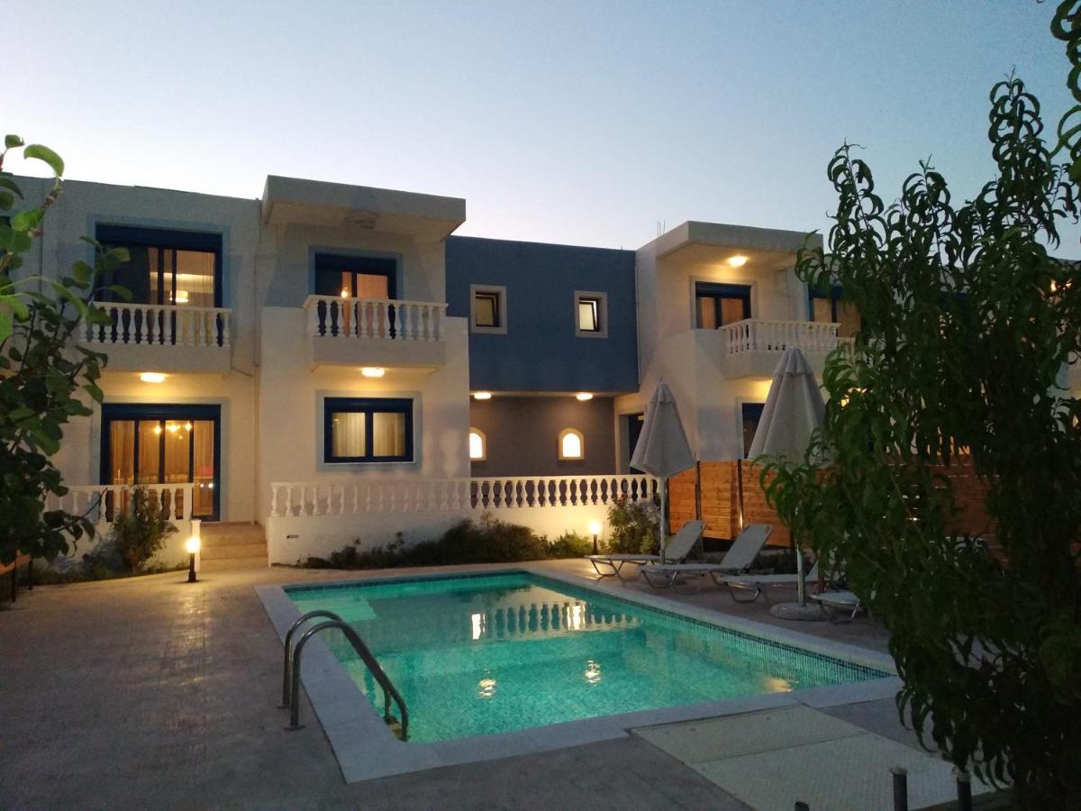 Rita Mare Seafront Villas Heated Pools Gennadi Exteriér fotografie