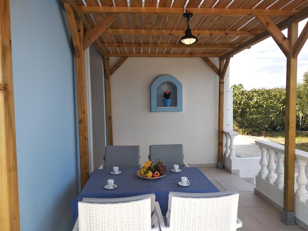 Rita Mare Seafront Villas Heated Pools Gennadi Exteriér fotografie