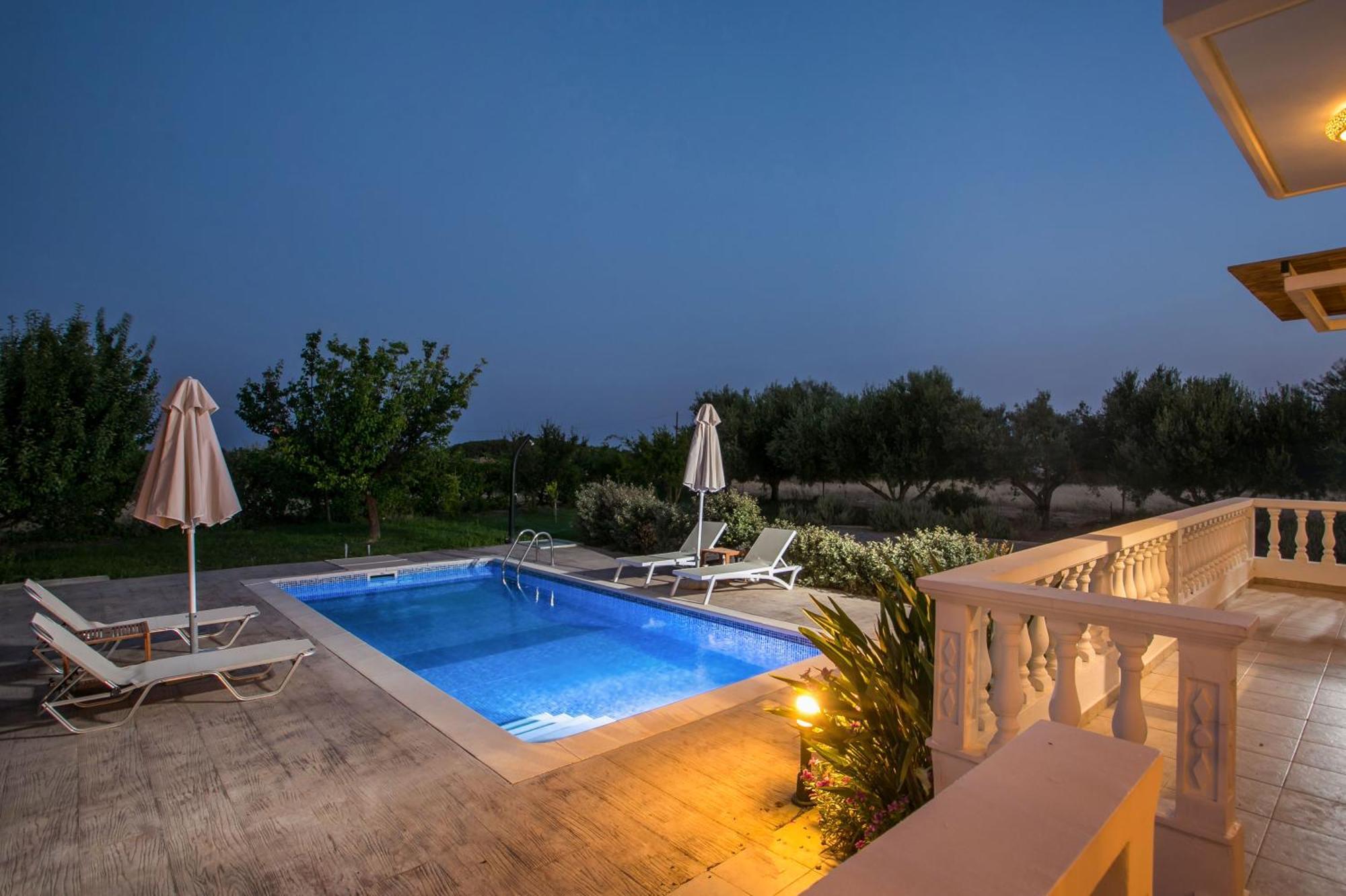 Rita Mare Seafront Villas Heated Pools Gennadi Exteriér fotografie