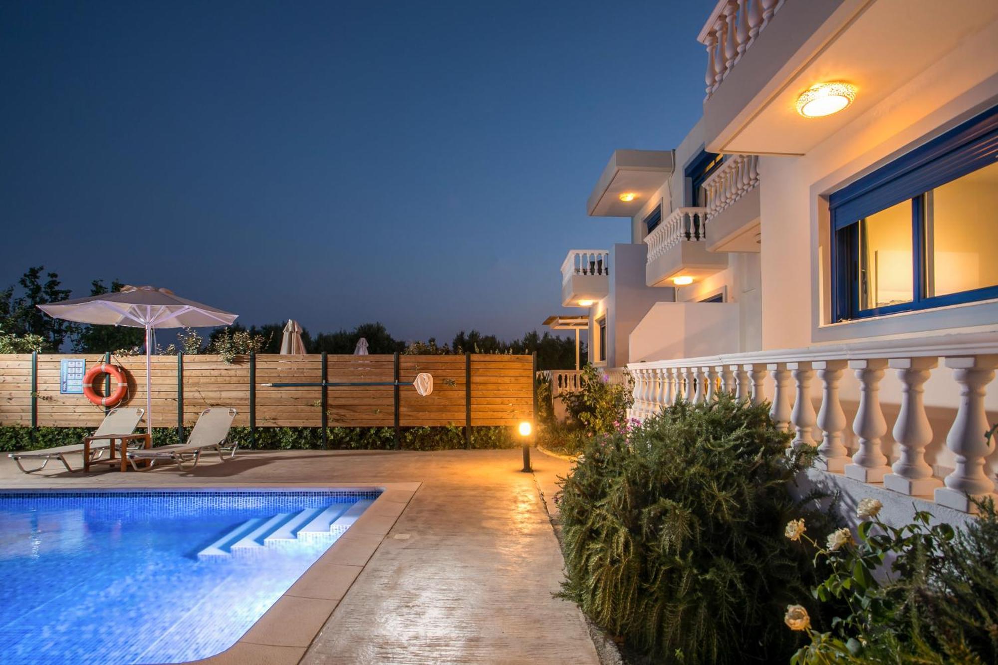 Rita Mare Seafront Villas Heated Pools Gennadi Exteriér fotografie