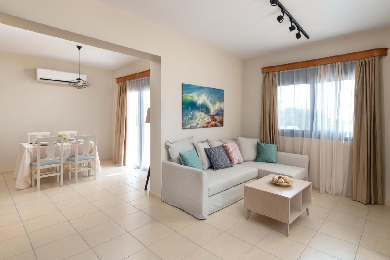 Rita Mare Seafront Villas Heated Pools Gennadi Exteriér fotografie